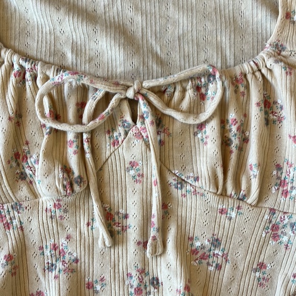 Top - Picture 3 of 3